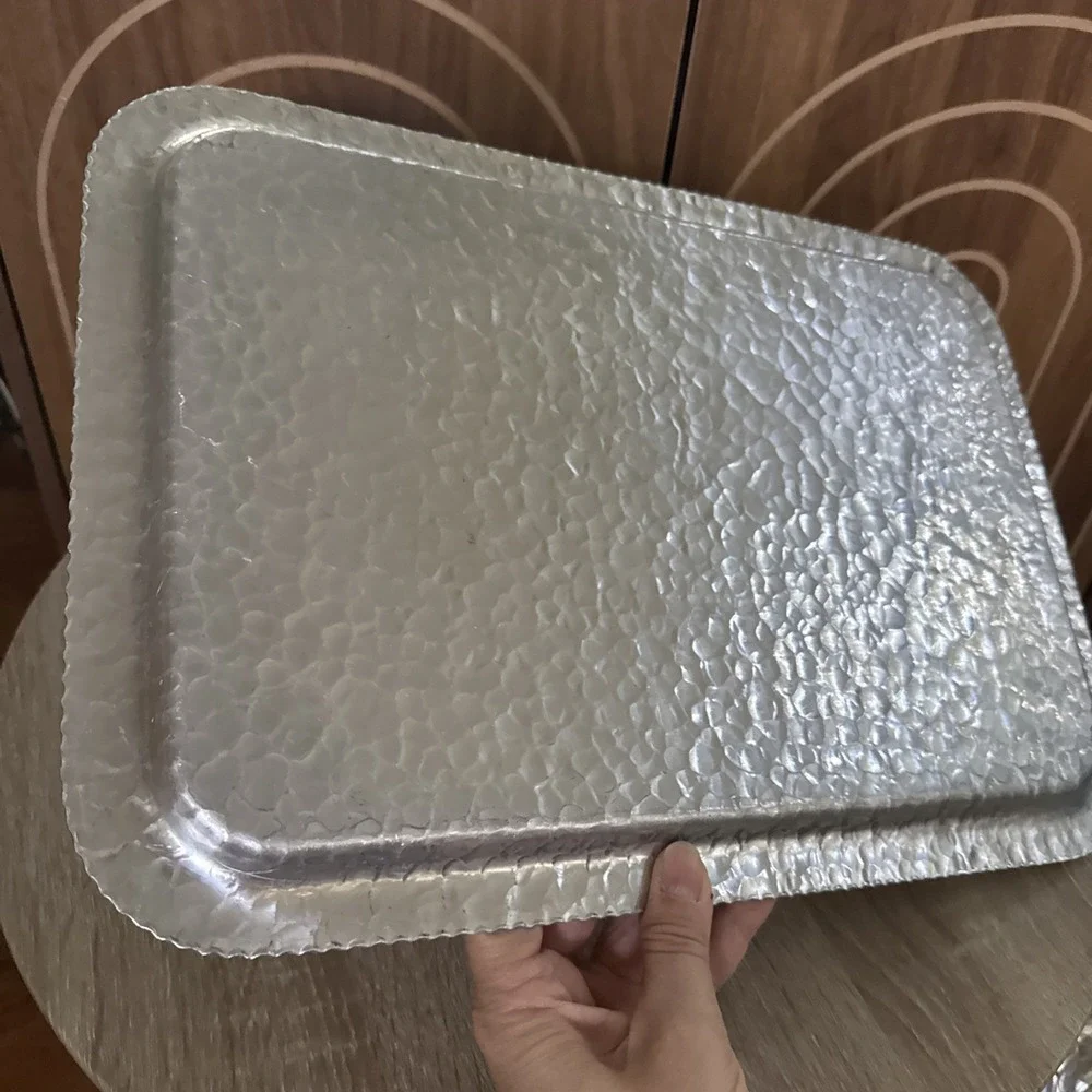 VTG Rodney Kent Hammered Aluminum Tulip Serving Tray #400 Hand Wrought Rimmed